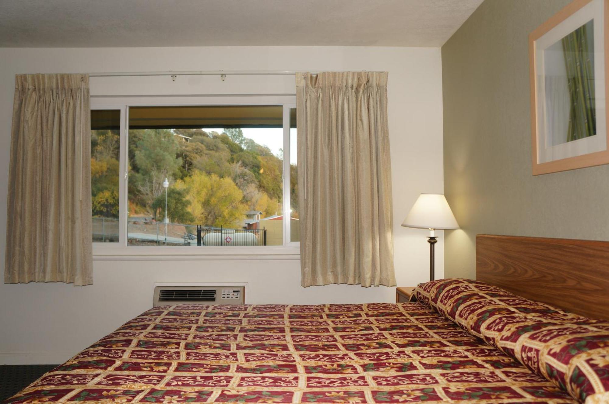 Lake Marina Inn Clearlake Oaks Camera foto